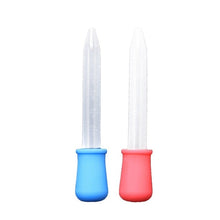 Load image into Gallery viewer, 3pcs Silicone Pipette Liquid Food Dropper Plastic Baby Feeding Medicine Dropper Spoon Burette Infant Utensils